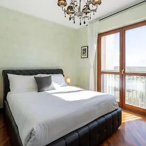 https://apt-peruginos-peaceful-sky-terrace.it-romehotels.com