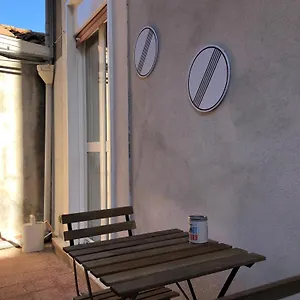  Appartamento Vicolo Lavico Italia